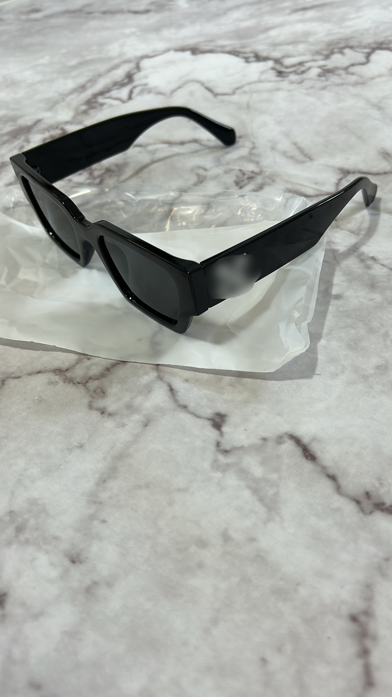 PD Shades
